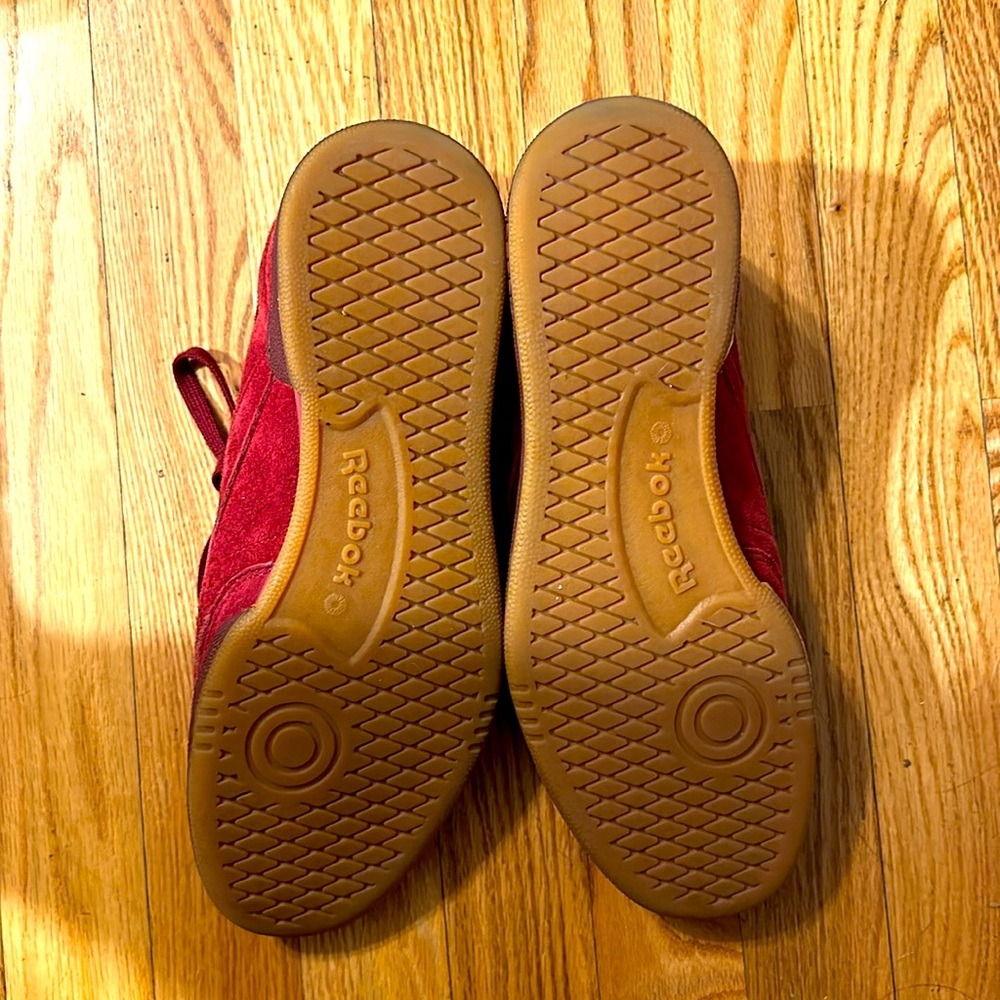 Red Reebok Club C - Picture 3 of 3